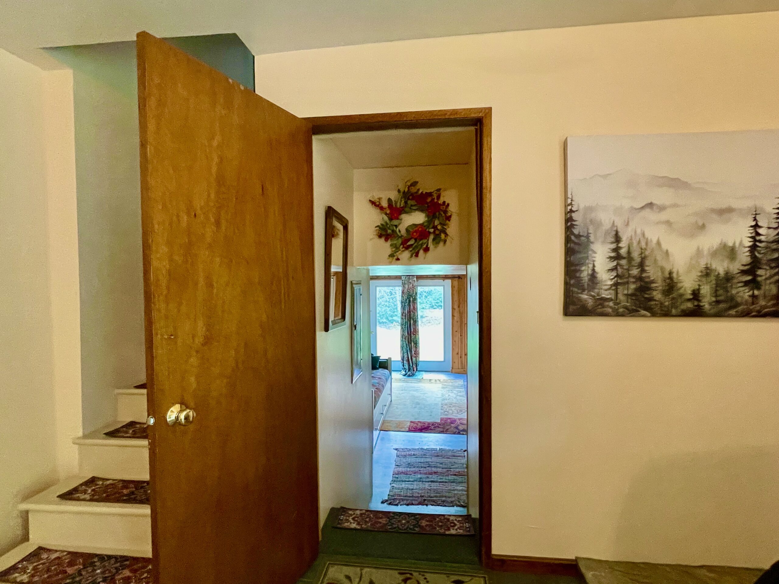 A closer look at the stairs to the lower level.